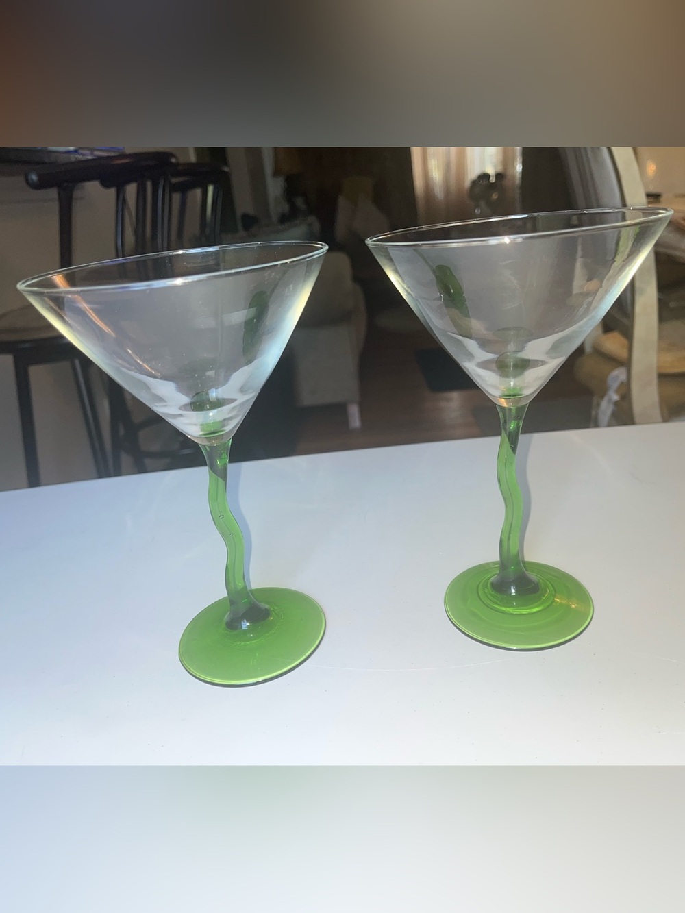 Set of 2 Vtg Green Wavy Squiggle Stem Martini Glasses Retro Barware